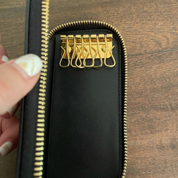 Authentic Prada leather key holder card case - Picture 2 of 6